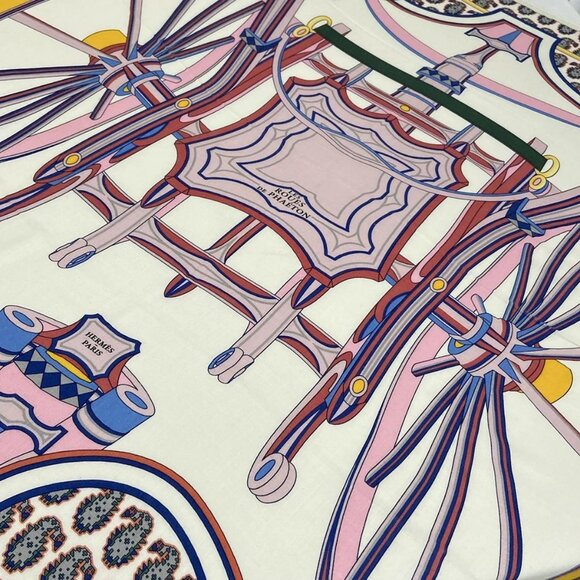 Auth HERMES Carre Geant, Carres 140 - Cream Pink Multi Cashmere Silk Scarf - Picture 6 of 7